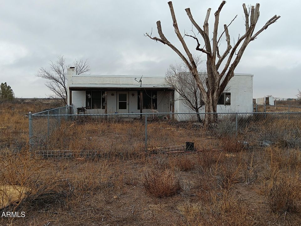 1st image of 8499 S Schoolhouse Lane