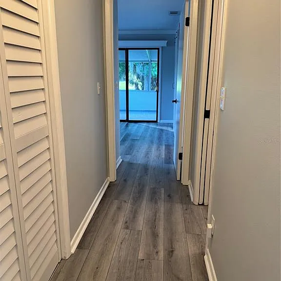 16 Courtney Pl — Photo 34