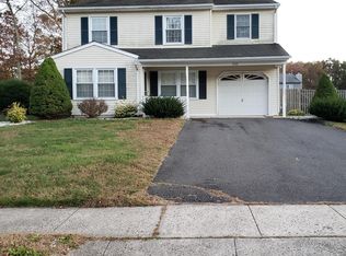 230 Liberty Bell Rd, Toms River, NJ 08755