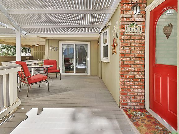 4th image of 137 Sherwood Dr