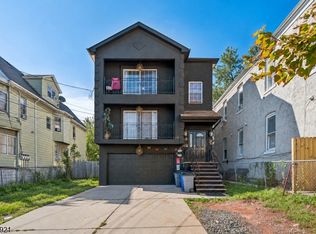 878-880 Livingston St, Elizabeth, NJ 07201