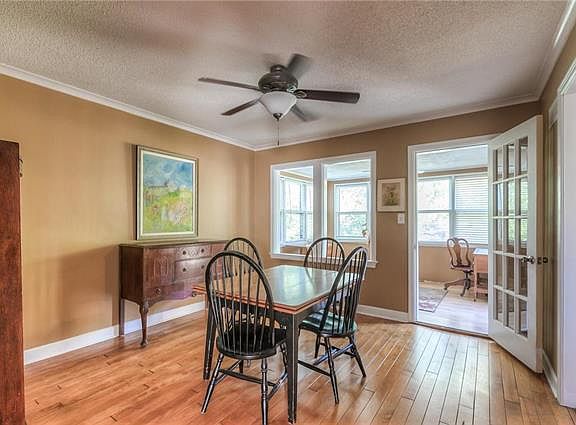 4th image of 8812 Minnehaha Ln