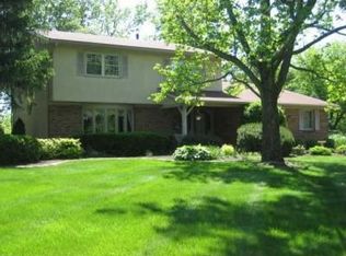 13172 Charington Dr NW, Pickerington, OH 43147