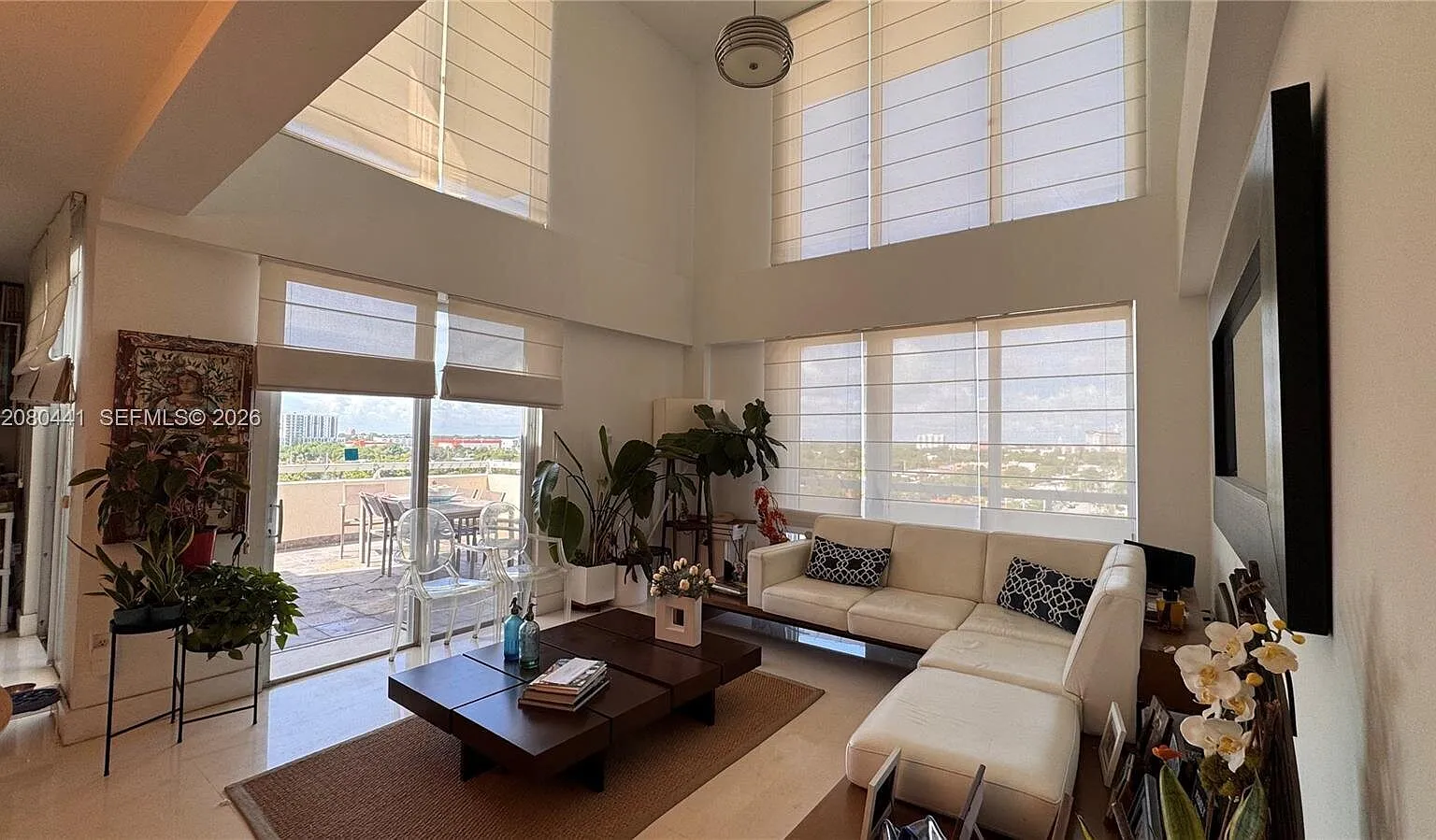 3 bed, 1873 sqft, $5,500 — Photo 1
