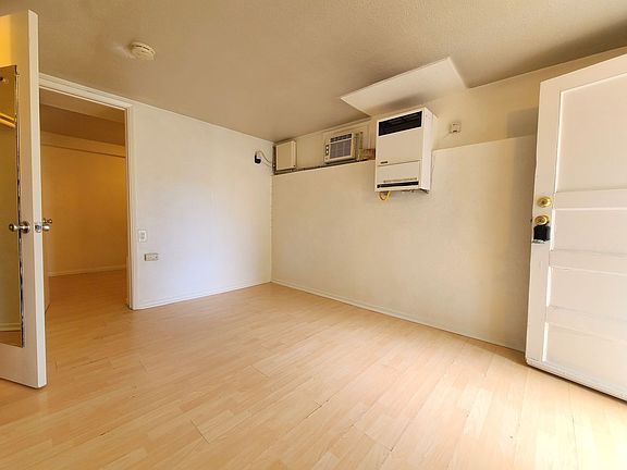 3rd image of 11234 San Lucas Dr APT B