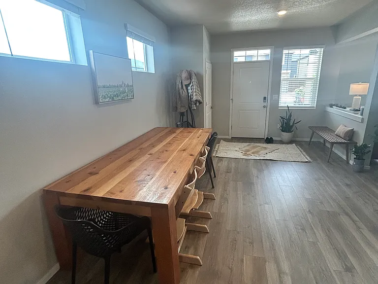 20512 SE Byron Ave — Photo 5