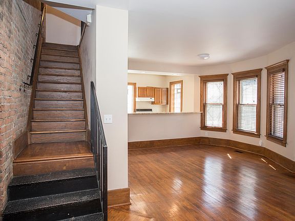 5th image of 1525 W Hancock St