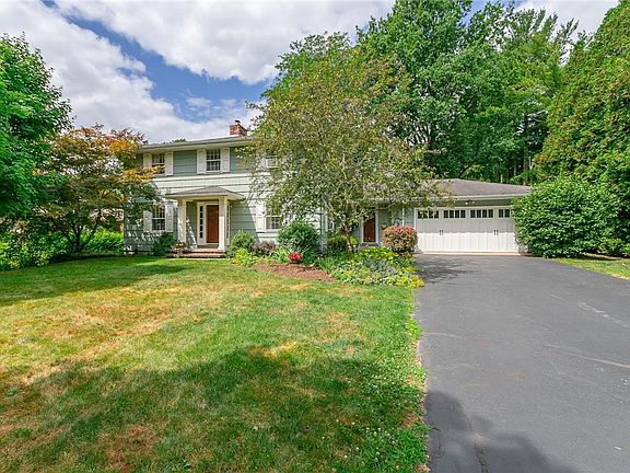 2nd image of 55 Heatherhurst Dr