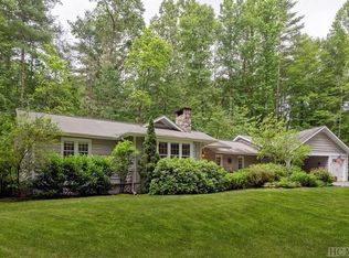 166 Laurel Creek Ln, Sapphire, NC 28774