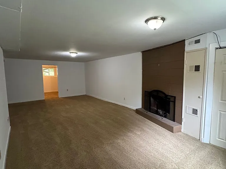3411 Cheasty Blvd S — Photo 8