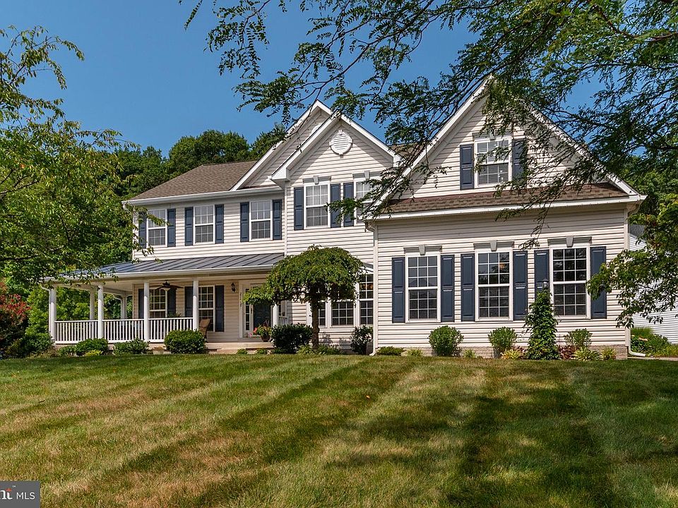 1st image of 21419 Woodspice Ct