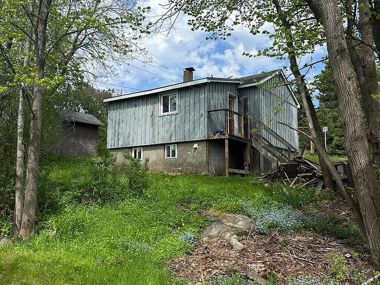 41 Emily St — Photo 20