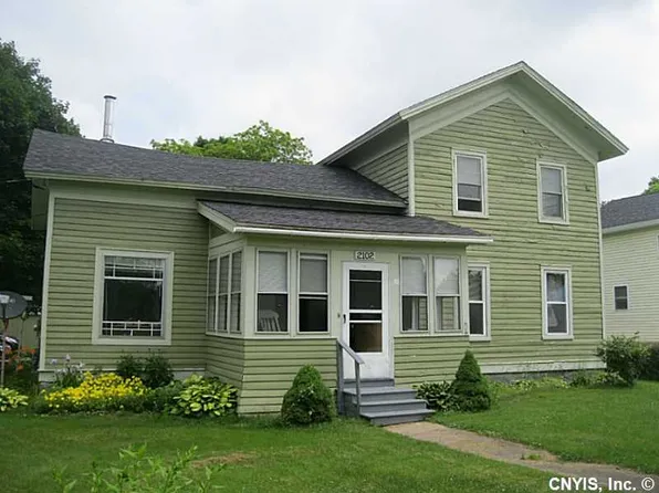 2102 Lake St, Sandy Creek, NY 13145