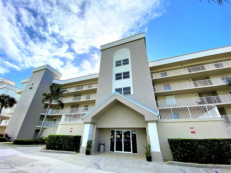 603 Shorewood Dr #F206 — Photo 1