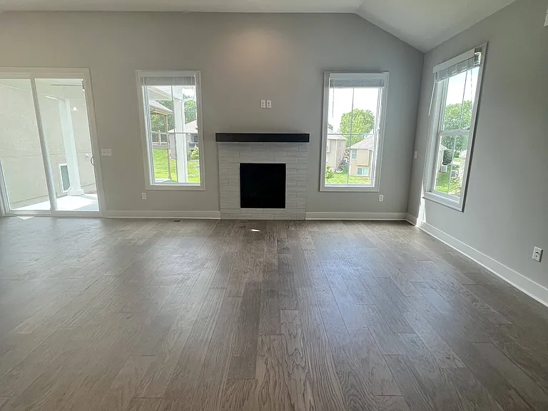 1299 SW Heartwood Dr — Photo 9