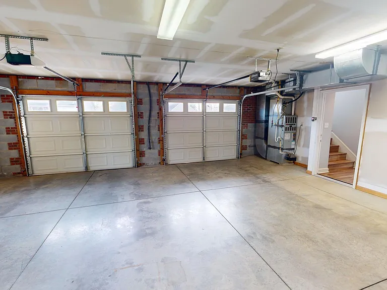 1636 Harper Spring Dr — Photo 9