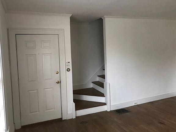 3rd image of 108 Dantzler Dr