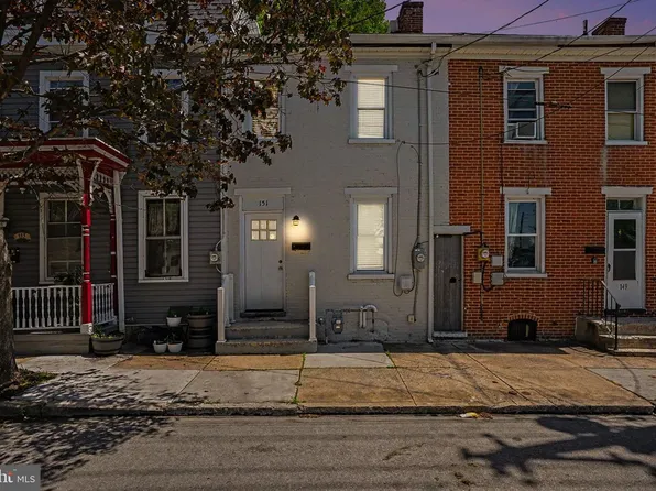 151 N Bedford St, Carlisle, PA 17013