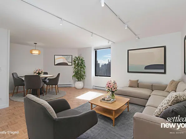 1601 3rd Avenue image 1 of 10