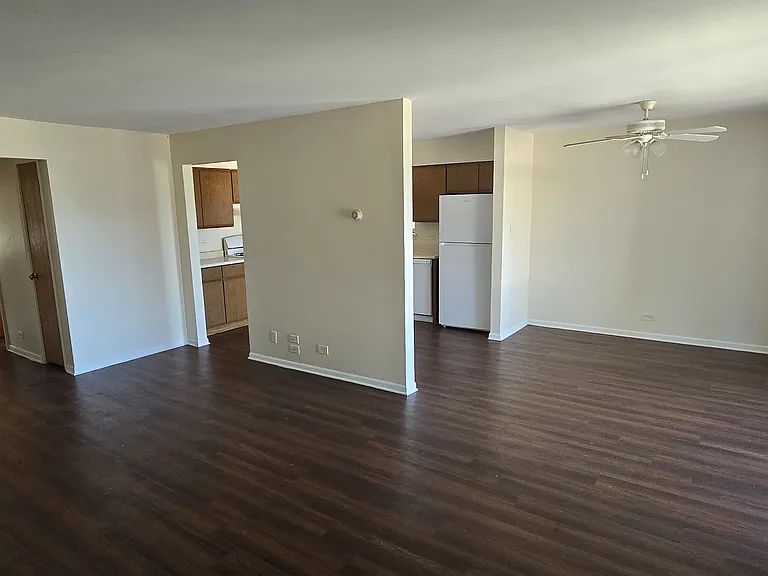 14808 Kenton Ave #3B — Photo 8