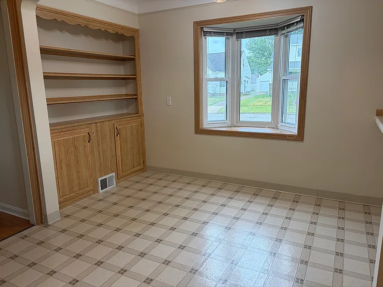 3208 Tuxedo Ave — Photo 5