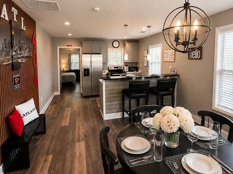 854 McDonough Blvd SE — Photo 5