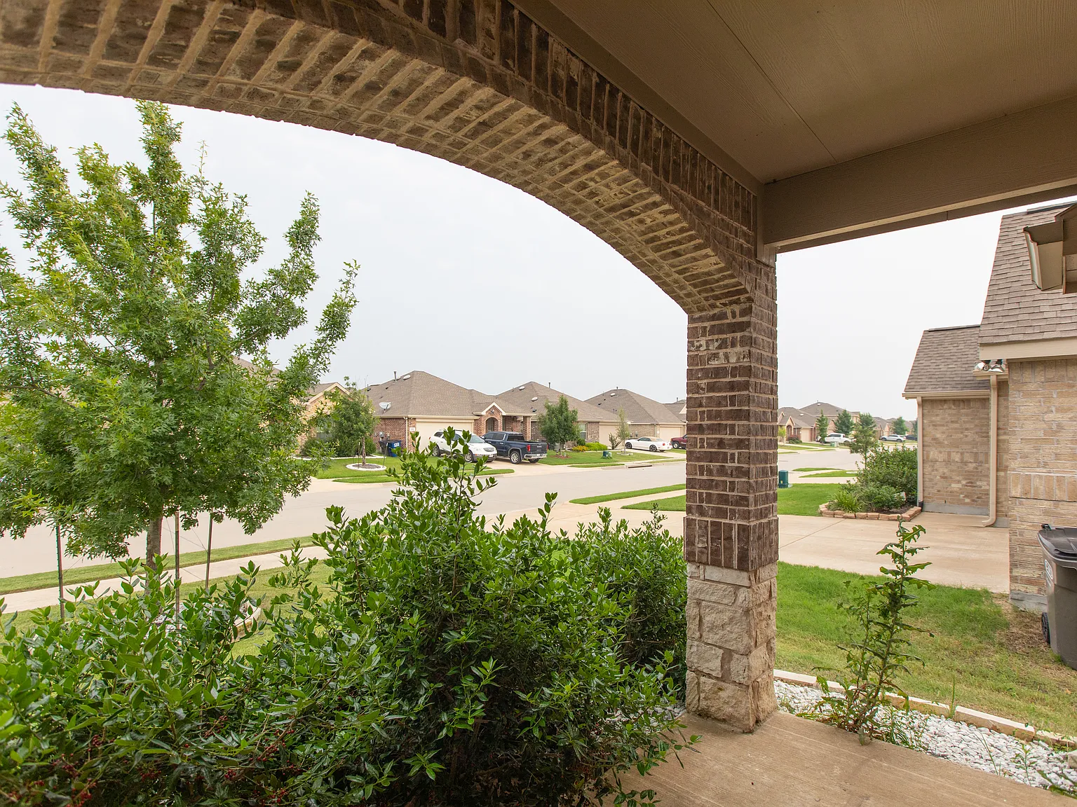 3 bed, 1445 sqft, $1,800 — Photo 2