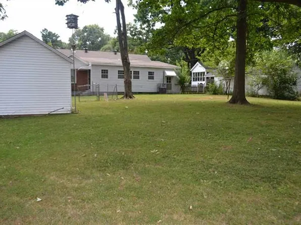 4164 Macon Rd, Memphis, TN 38122