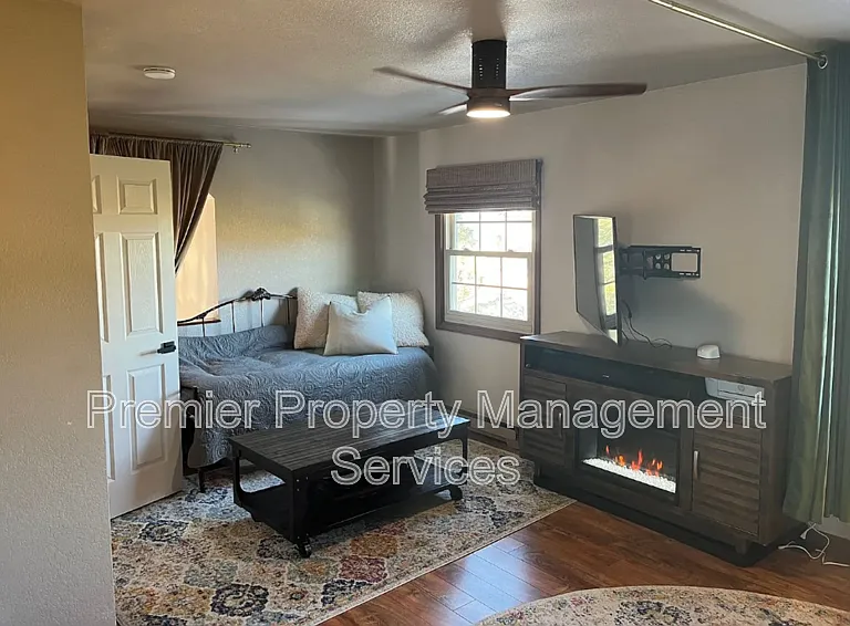 4513 Corral Dr — Photo 9