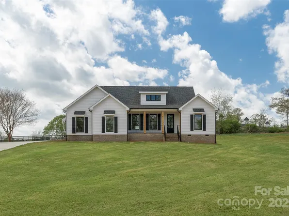 2657 Polo Ln, Maiden, NC 28650