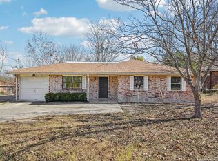 1601 Newton Steet, Kerrville, TX 78028