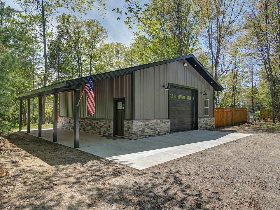 1st image of 4063 Sands Park Dr NE