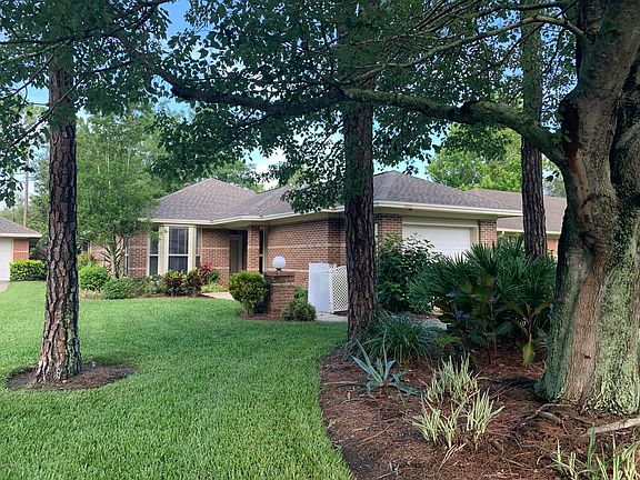 3rd image of 13648 Myrica Ct
