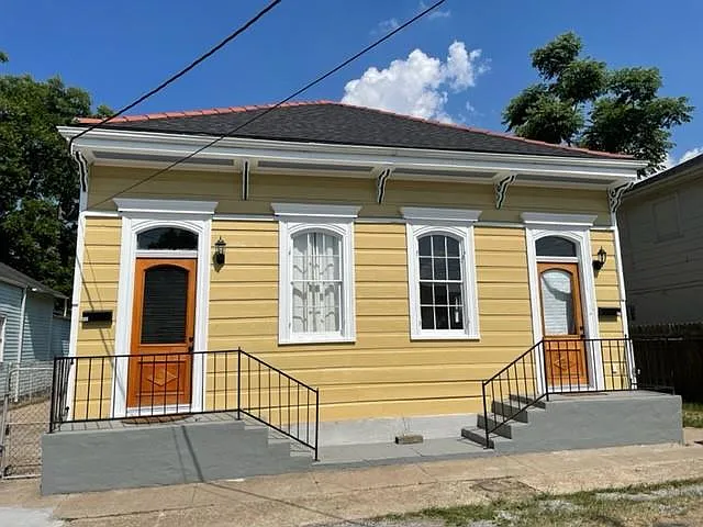 817 Lizardi St — Photo 9