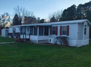 68 Tuckaway Ln, Brevard, NC 28712