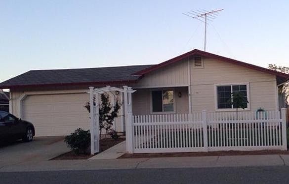 1st image of 812 Redwood Ave