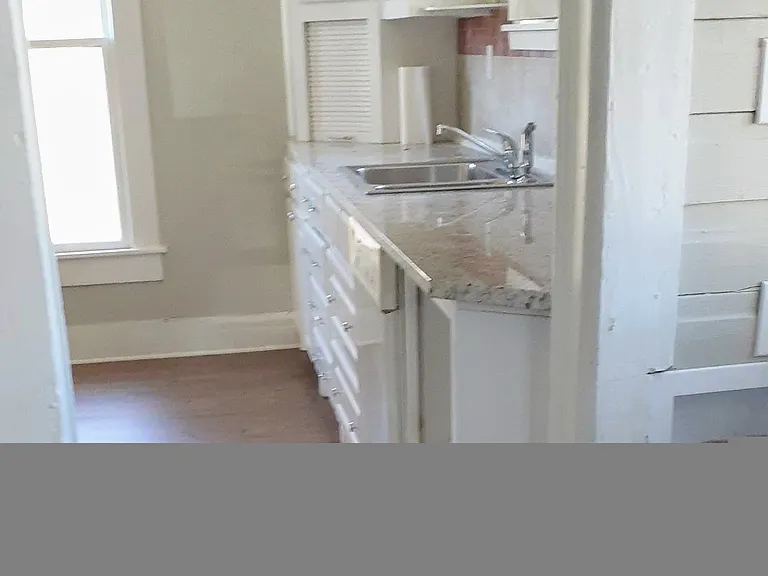 1521 E Cannon St — Photo 27