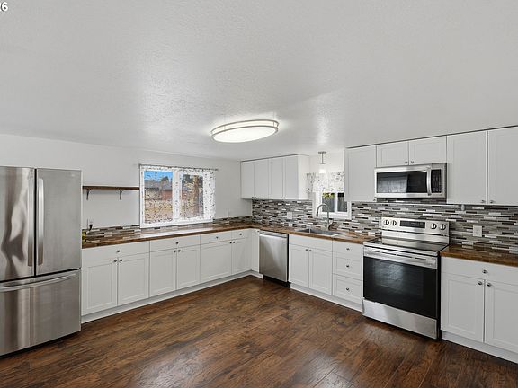 5th image of 130 N 12th St