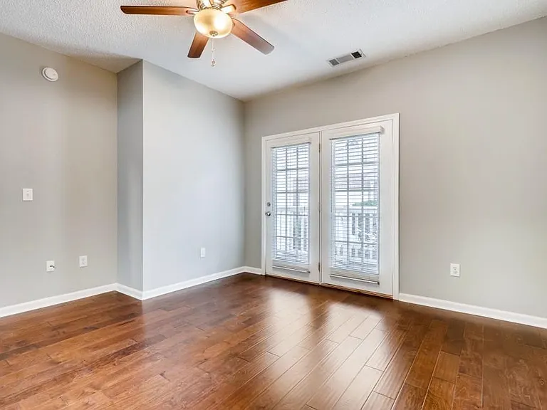 302 Spring Heights Ln SE #302 — Photo 8