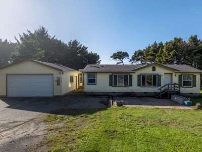 5128 SW Field Ave, Waldport, OR, 97394