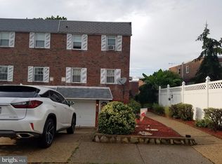 8870 Manchester St, Philadelphia, PA 19152