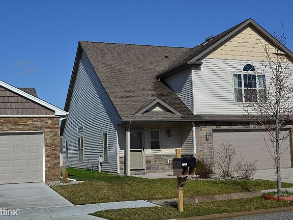 3rd image of 1218 Sawgrass Dr