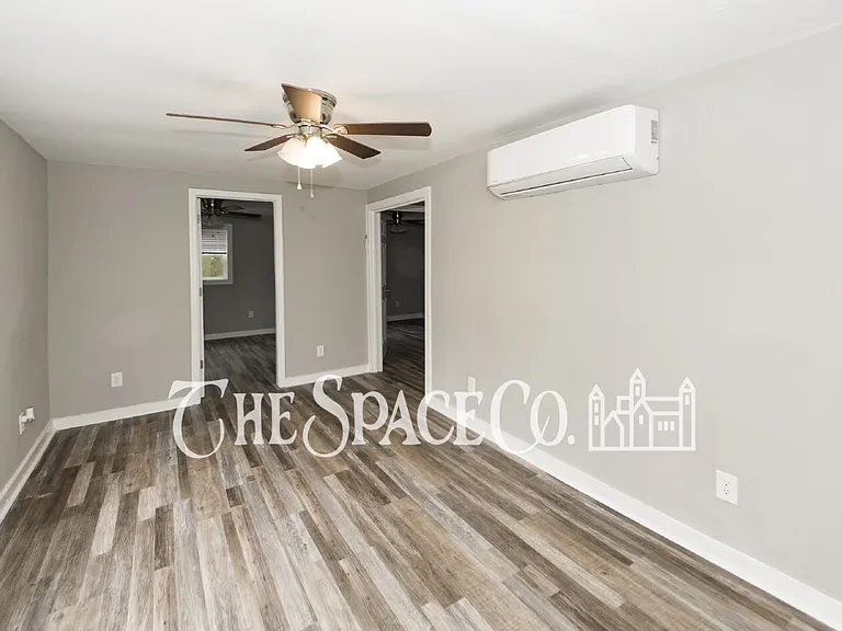 209 Testament Ln — Photo 3