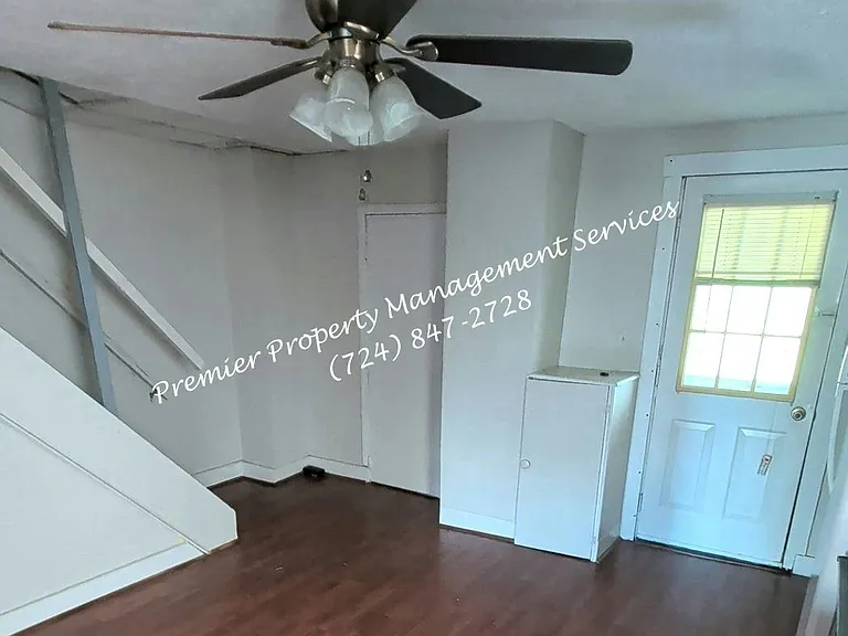 532 Jackson St — Photo 2