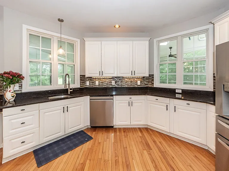 2105 Williams Veneer Ct — Photo 26