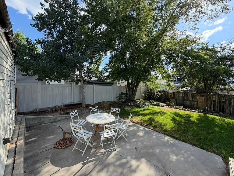 10680 S Carrington St — Photo 40
