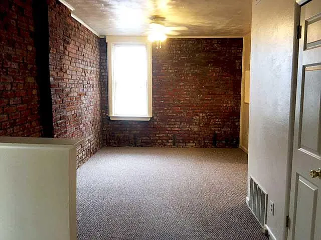 2 bed, 775 sqft, $799 — Photo 3