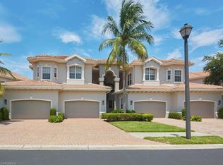 7136 Lemuria Cir APT 901, Naples, FL 34109