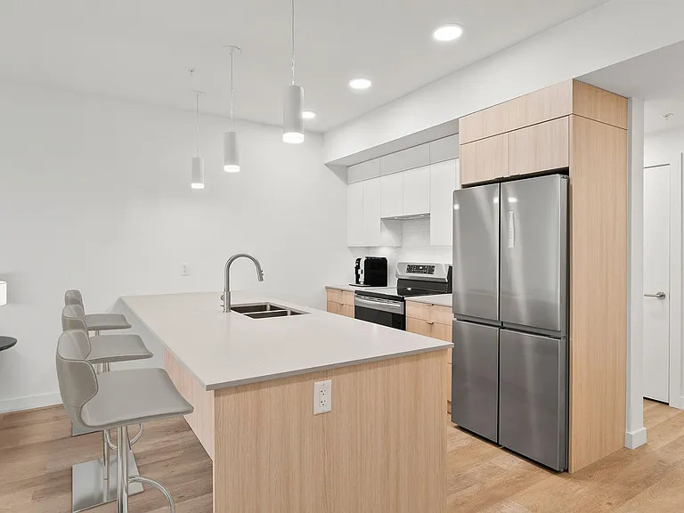 3795 Lakeshore Rd — Photo 54