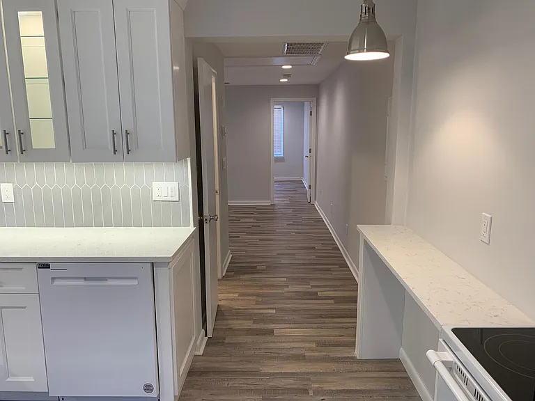 267 Central Ave #3R — Photo 2